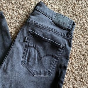 Levi’s skinny jeans